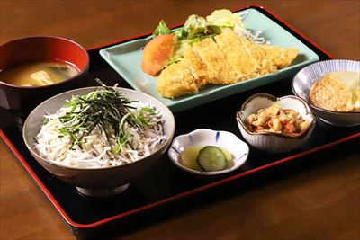 お昼のメニュー